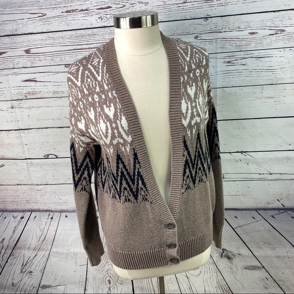 Old Navy Sweaters - Old Navy long sleeve cardigan. Tan boho size S